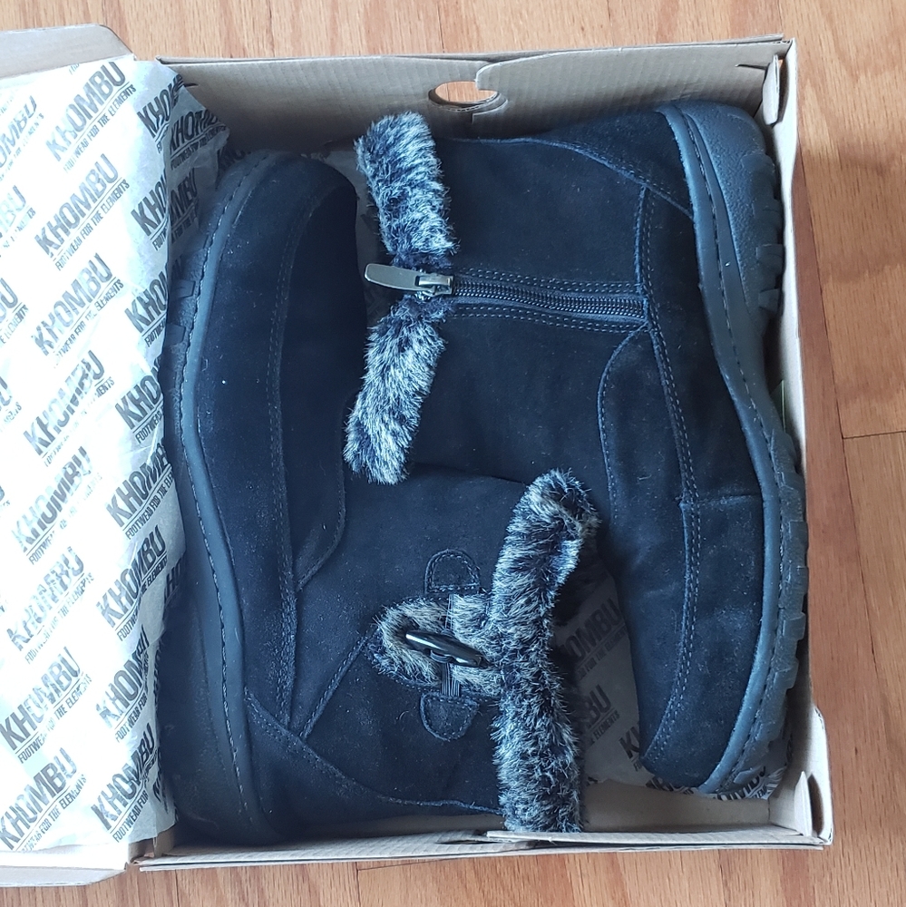 KHOMBU Boots